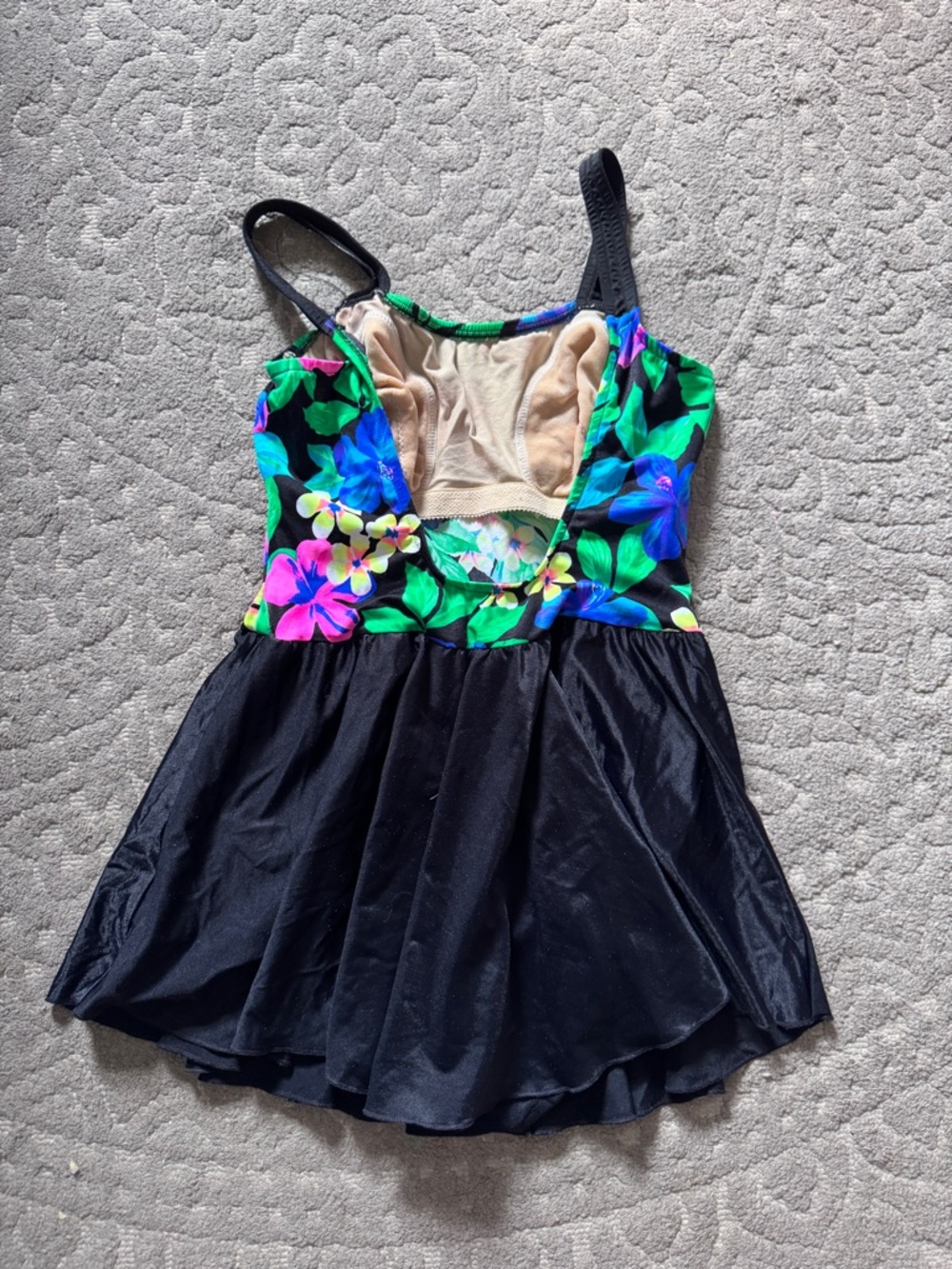 Le Cove Swim Dress - Picture 2 of 5